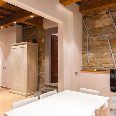 Cozy And Charmin 3Br Apartment Steps By Duomo Floransa Dış mekan fotoğraf
