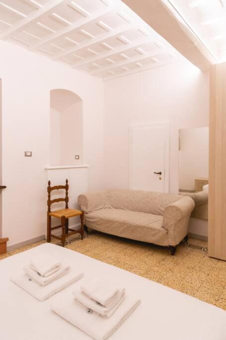 Cozy And Charmin 3Br Apartment Steps By Duomo Floransa Dış mekan fotoğraf