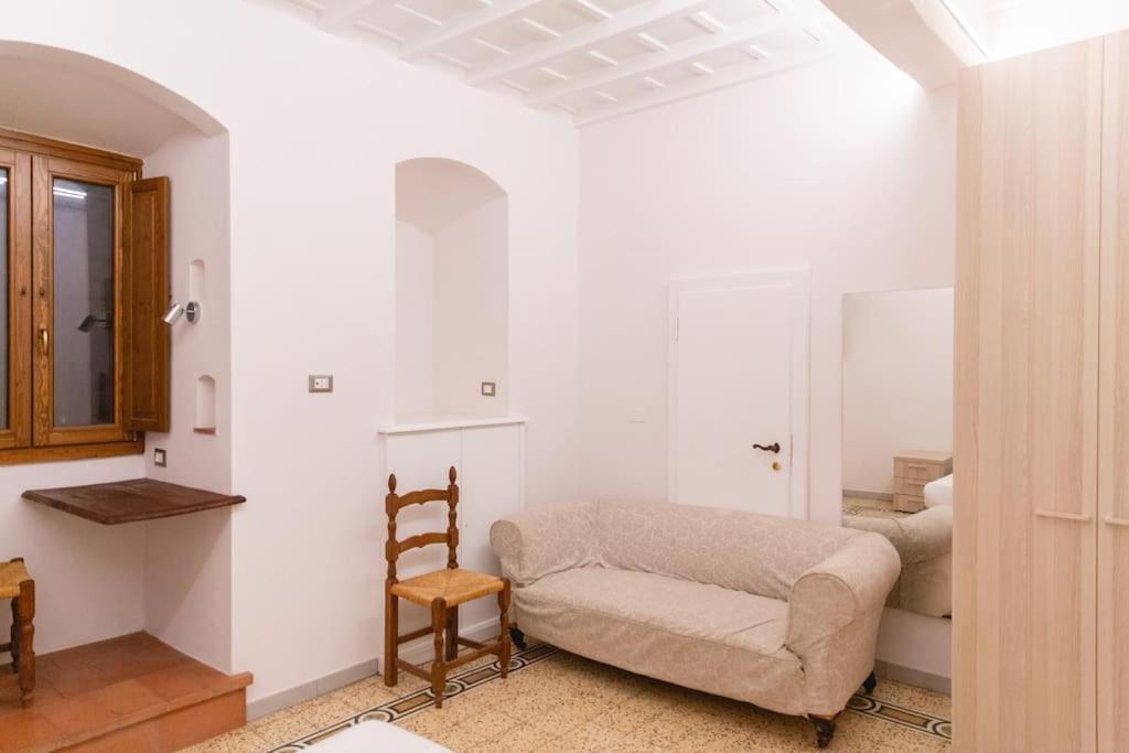 Cozy And Charmin 3Br Apartment Steps By Duomo Floransa Dış mekan fotoğraf