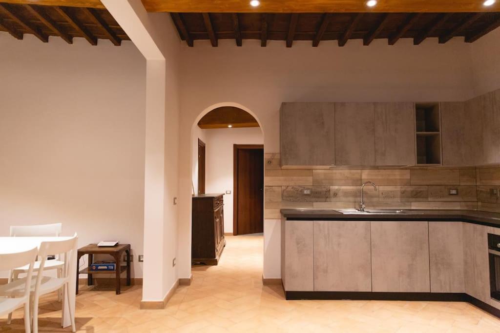 Cozy And Charmin 3Br Apartment Steps By Duomo Floransa Dış mekan fotoğraf