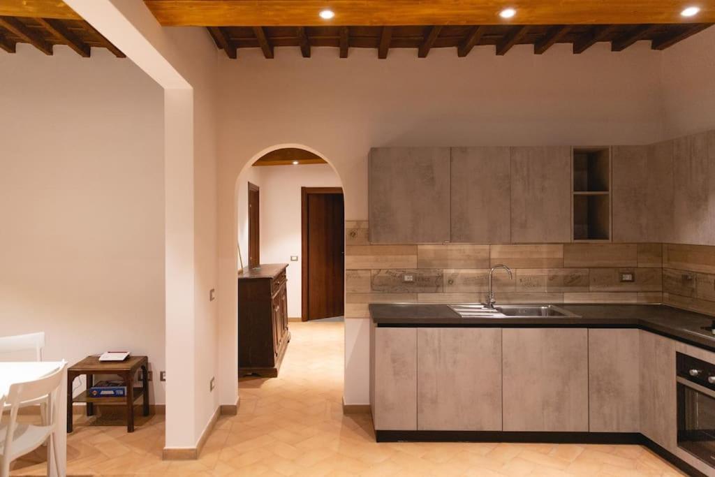 Cozy And Charmin 3Br Apartment Steps By Duomo Floransa Dış mekan fotoğraf
